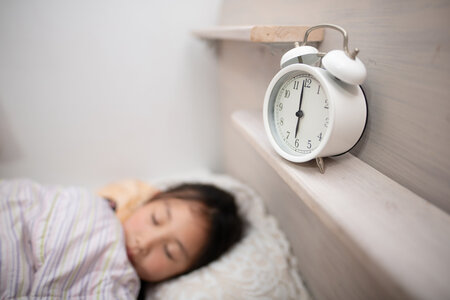 たまちっぷす | 睡眠時間から睡眠不足による影響まで～子どもの睡眠の疑問～