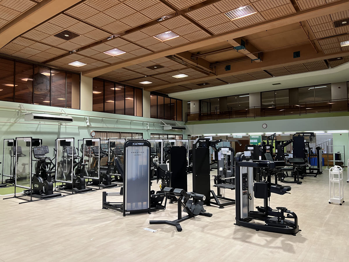 tama-indoorpool-11.jpg